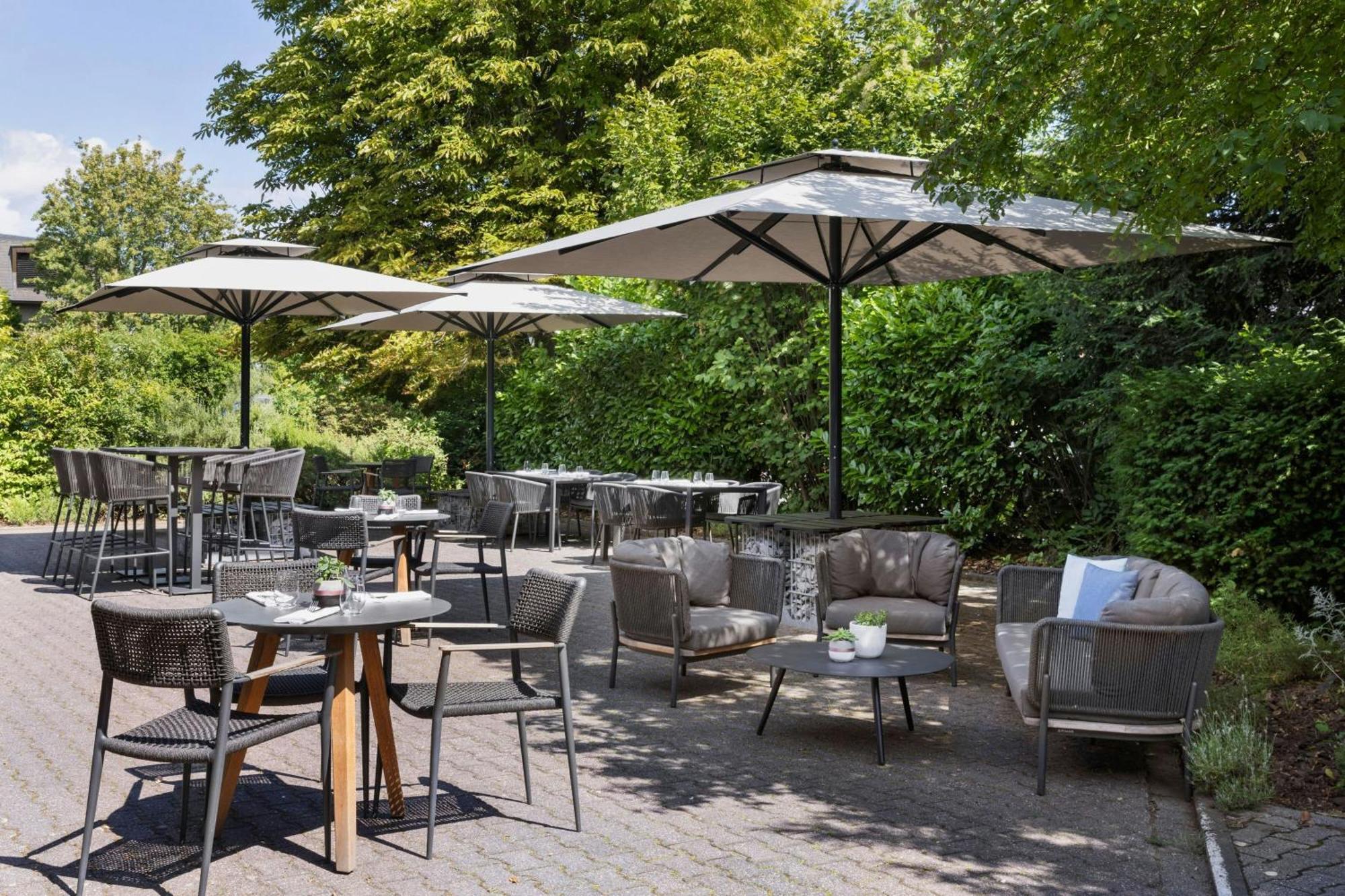 Courtyard By Marriott Wiesbaden-Nordenstadt Экстерьер фото